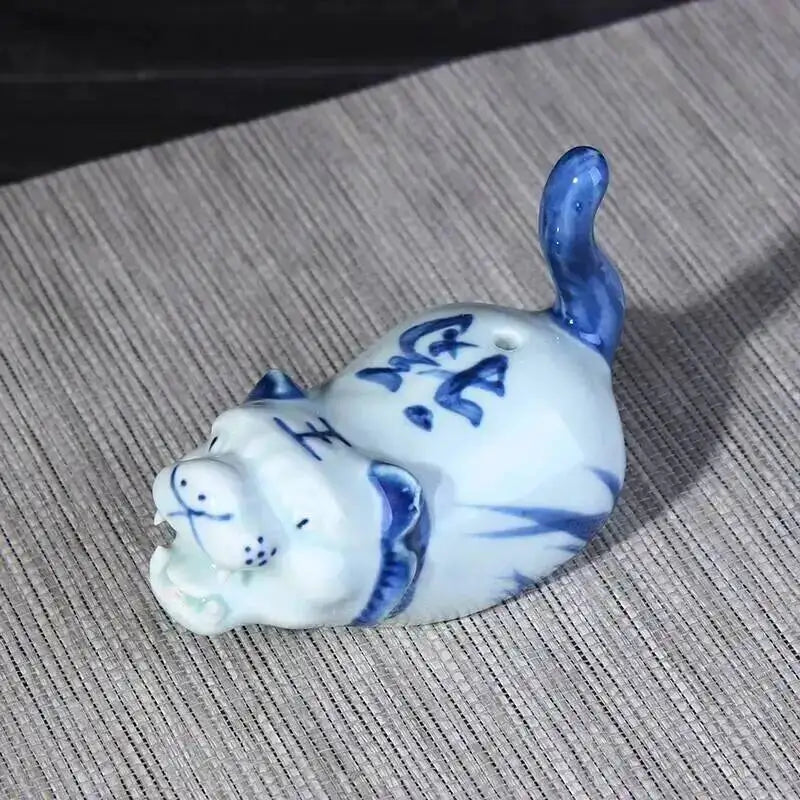 Blue And White Twelve Zodiac Small Decorations Study Calligraphy Water Drops Pot Hand Painted Ceramic Desktop Decorations Oasis Select Crouching Foot Tiger