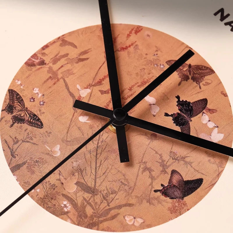 Middle Ancient Style Solid Wood Wall Clock Silent Living Room Retro Simple Creative Grand Clock Hanging on The Wall Oasis Select