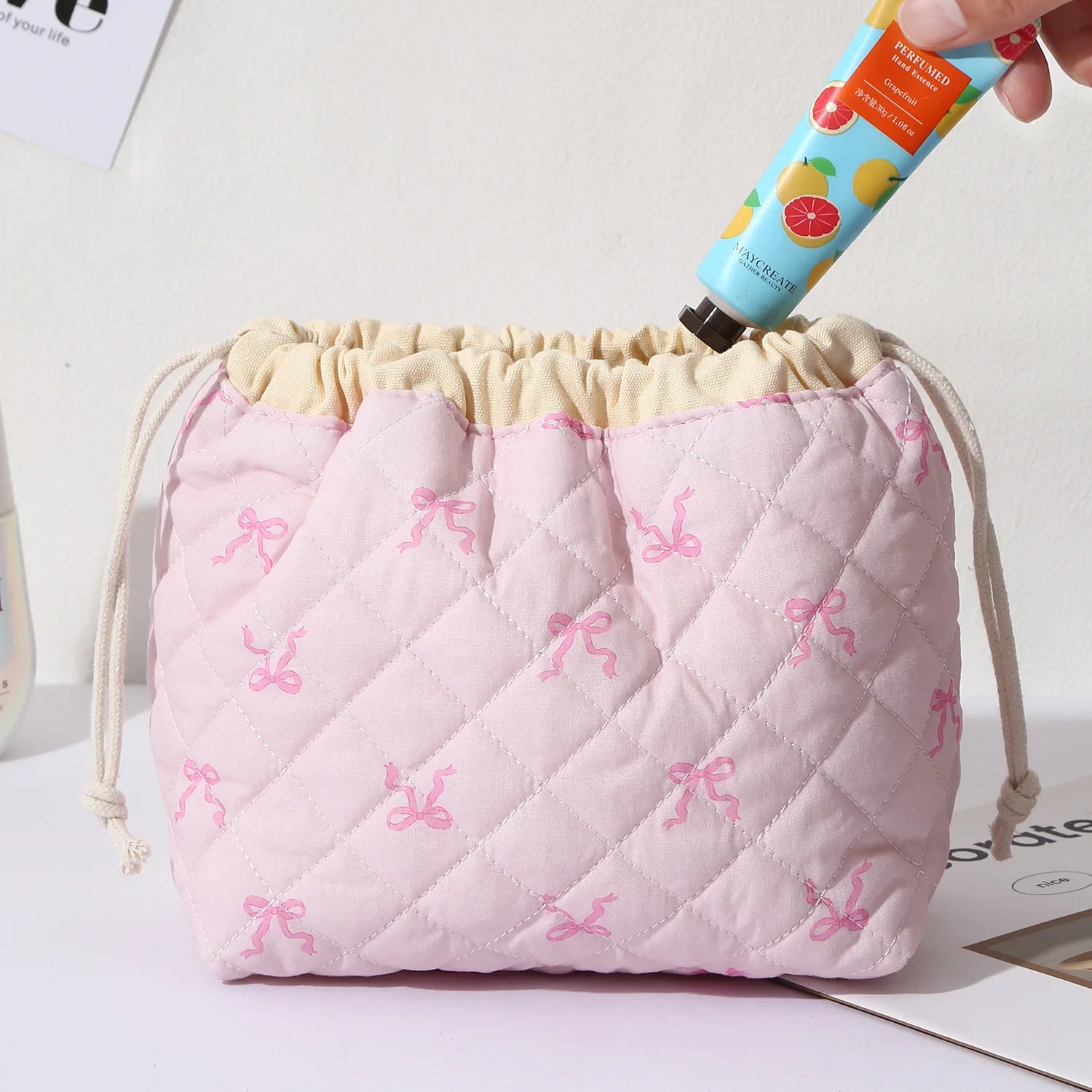 Ladies' Cotton Makeup Bag Embroidered Drawstring Storage Bag Travel Cosmetic Bags Large Capacity Hanging Toiletry Storage Bag Oasis Select J