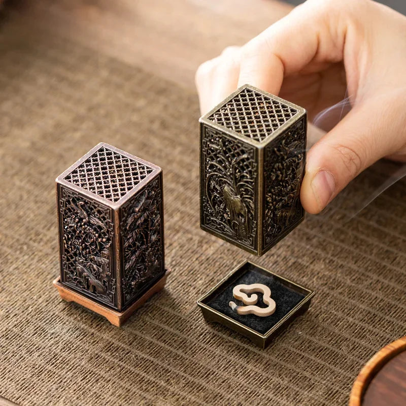 Square Vertical Incense Burner Small Xiangyun Alloy Incense Holder Indoor Aromatherapy Home Ornament Chinese Plum Inense Burners Oasis Select