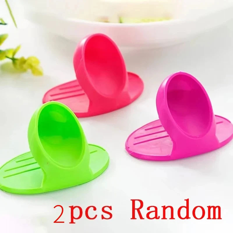 2PCS Silicone Heat Resistant Finger Covers, High Temperature Insulated Finger Gloves for Oven Microwave Cooking Baking Oasis Select 2pcs random