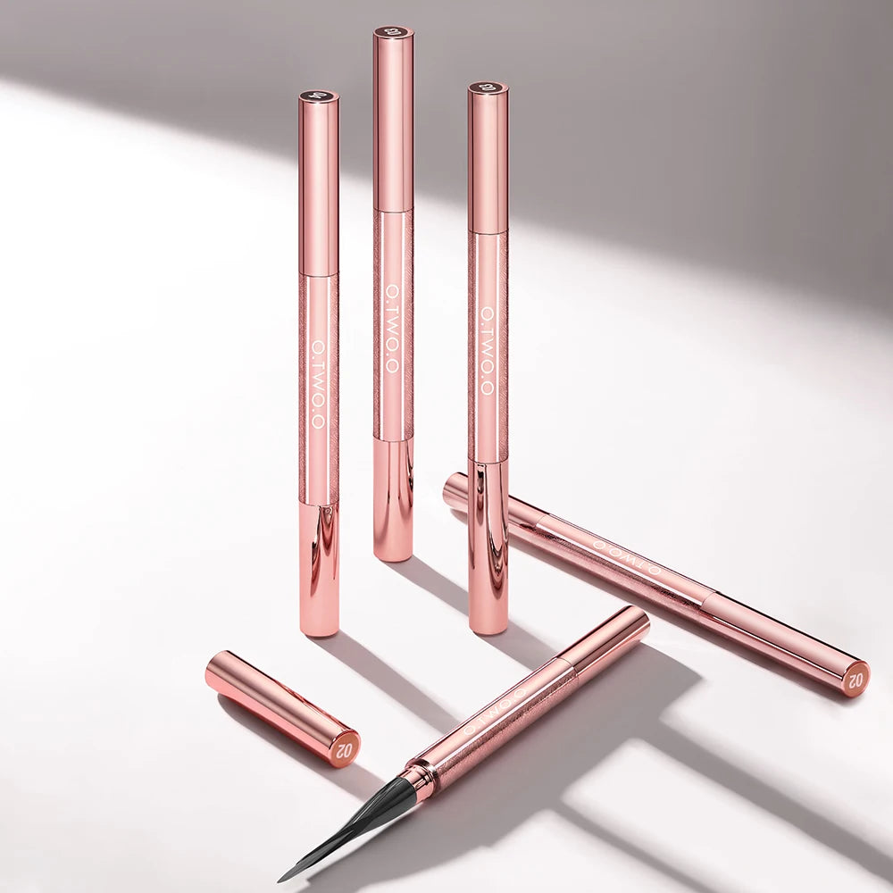 O.TWO.O Machete Eyebrow Pencil – Waterproof High Pigment