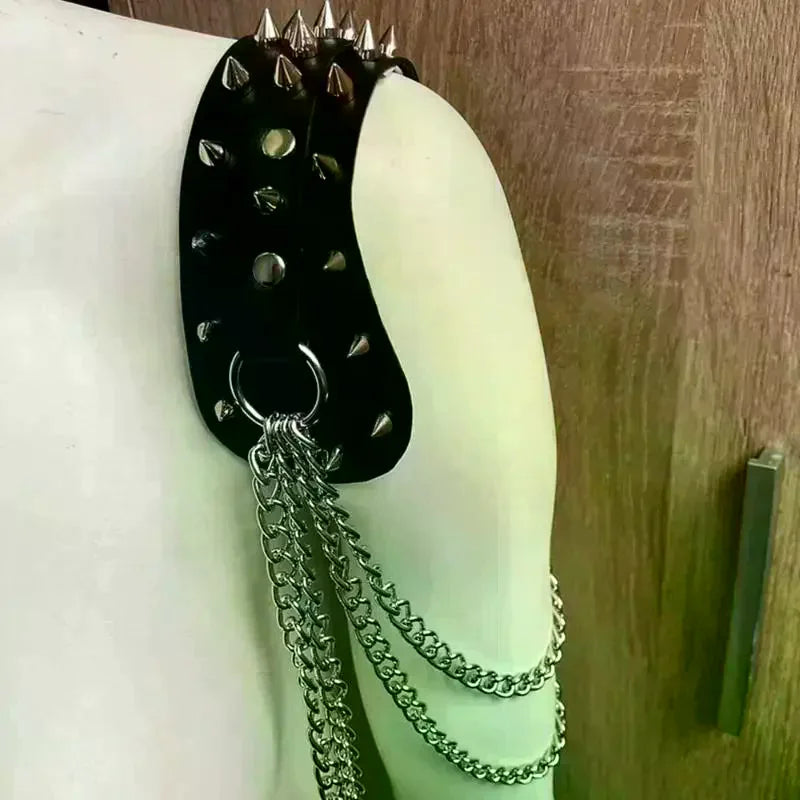 Unisex Leather Shoulder Armor With Rivet Details And Chain Tassel Fashionable Metal Epaulet Accessories For Women Men Oasis Select