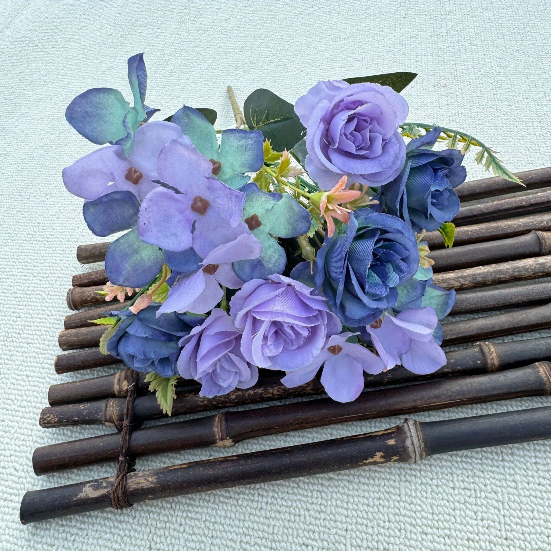 Heads pink Artificial Silk Rose Flowers Fake White Eucalyptus Peony Flower Bouquet, for Home Wedding Party Garden Decoration Oasis Select Blue