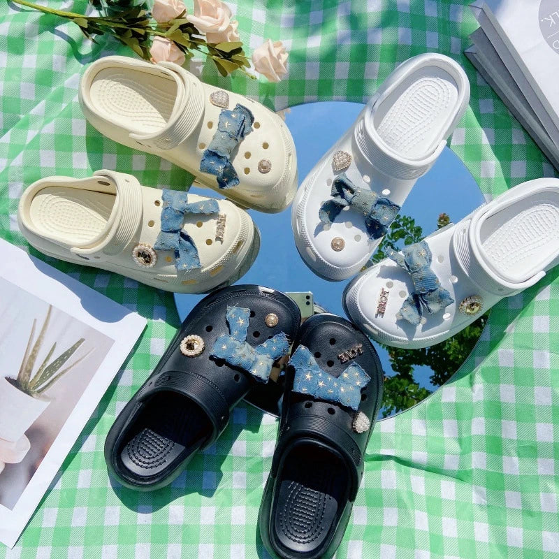 Fashionable shoe accessory set, with a shoe chain clasp, removable, suitable for sandals and flip-flops. Oasis Select