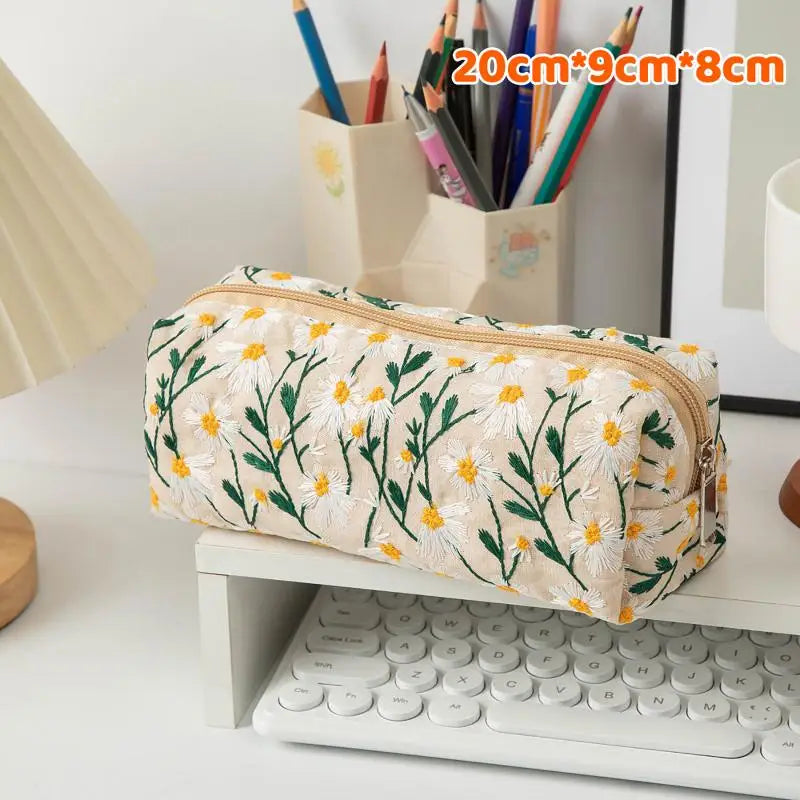 Floral Embroidery Women Cosmetic Bag Canvas Zipper Make Up Bag Travel Washing Makeup Organizer Sanitary Napkin Pouch Storage Oasis Select 05
