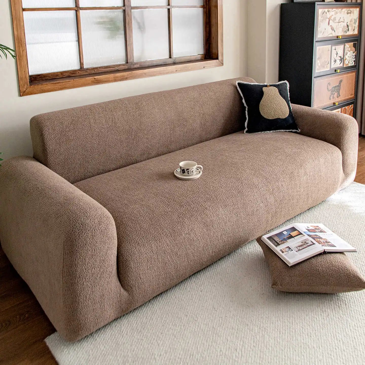 2025 New All-inclusive Sofa Cover Fixed Anti-slip and Anti-cat Scratch Sofa Cover All-season Universal Seat Cushion Oasis Select Coffee Color 4 people 235-300cm