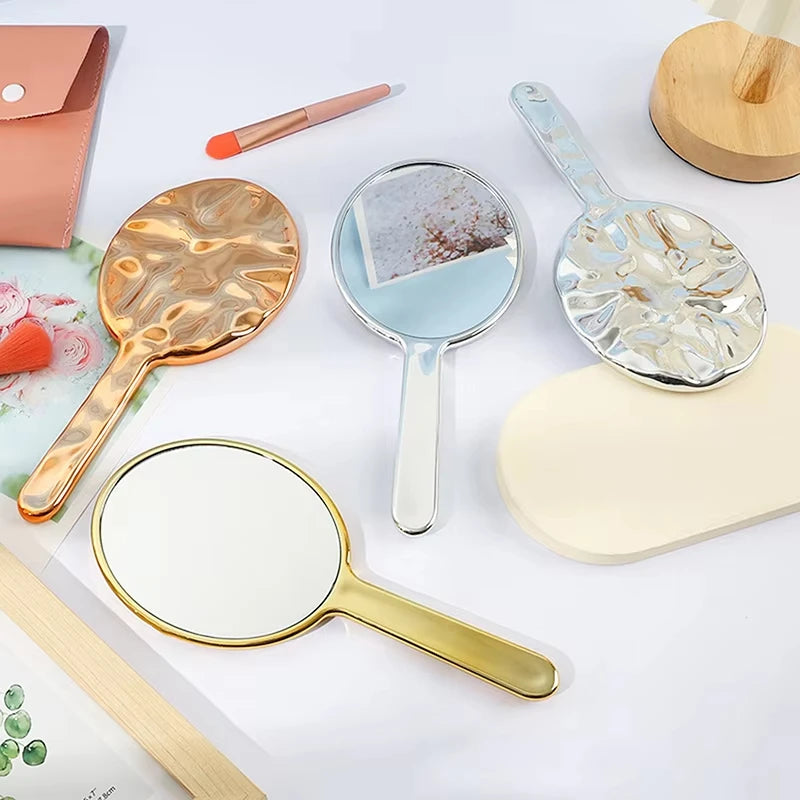 Oval Handheld Makeup Mirror – Portable Travel Cosmetic Mirror