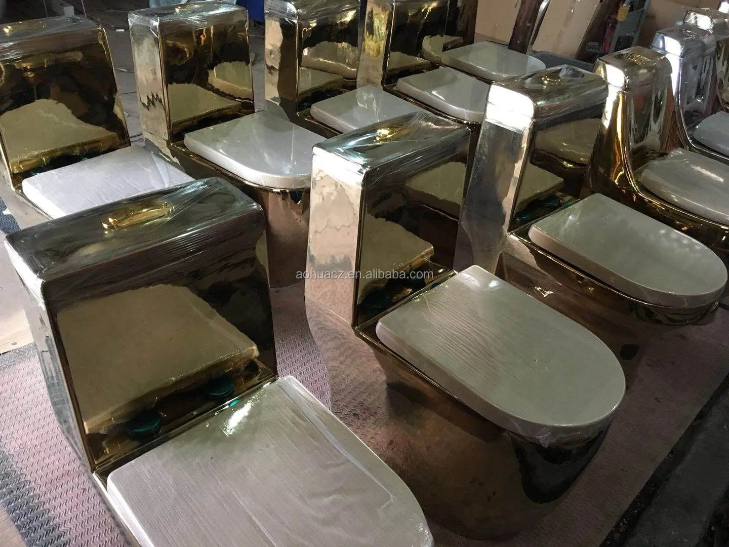 Bathroom Gold Design Wc Toilet Ceramic Set Toilet and Basin Two Piece Gold Toilet Oasis Select