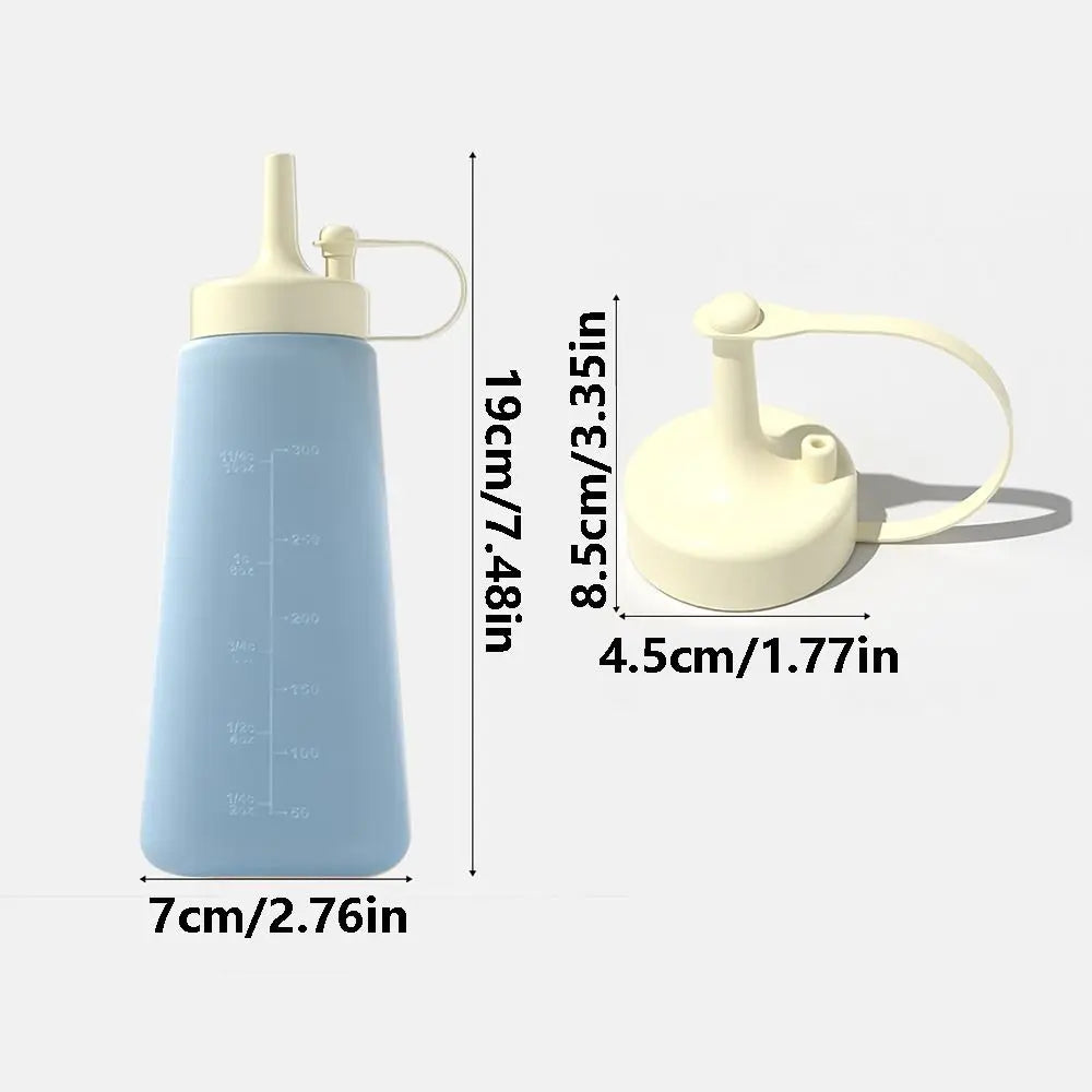 300ml Capacity Condiment Squeeze Bottle Leakproof Design Transparent Sauce Dispenser Clear Scale with Suction Cup Oasis Select