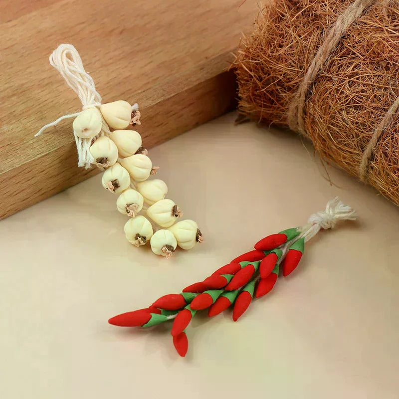 1String 1:12 Dollhouse Miniature Garlic Chili Pepper Whole String Condiment Kitchen Food Model Living Scene Decor Toy Oasis Select
