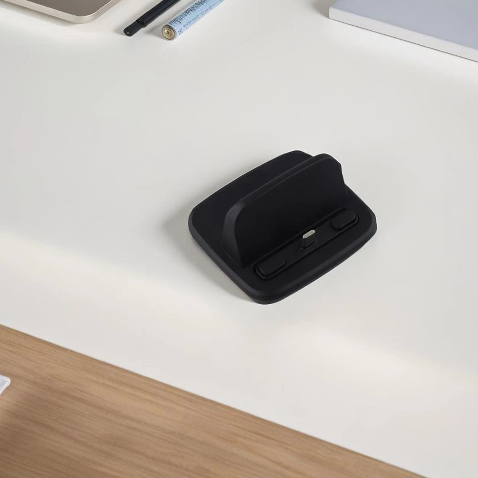 120W USB C Charging Dock for Fast Charging Multiple Devices Phones Tablets Earbuds Compact & Lightweight Design Oasis Select