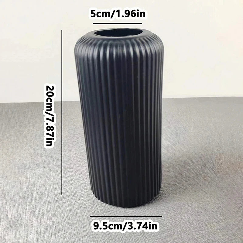 1pc Chic Striped Ceramic-Look Plastic Vase for Flowers - Durable, Easy-to-Place Decorative Floral Display Piece Oasis Select Black