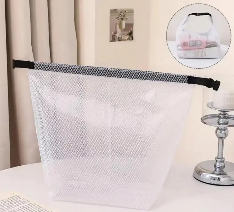 Handheld storage bag, fitness clothing, swim bath bag, large capacity drawstring, men's and women's outdoor shower product bag Oasis Select Small white