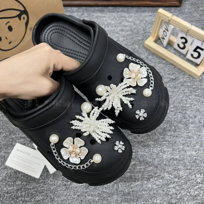 Fashion Shoe Accessory Set, decorative shoe buckles, removable, suitable for sandals and flip-flops. Oasis Select