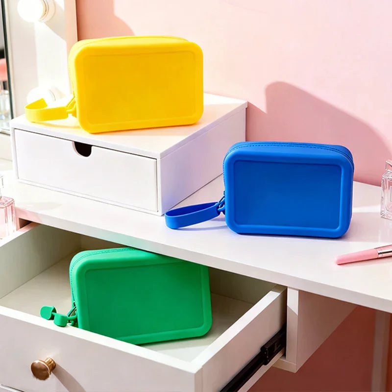 Silicone Travel Makeup Bag – Organizer, Coin Wallet & Key Pouch Silicone Organizer Bag Oasis Select