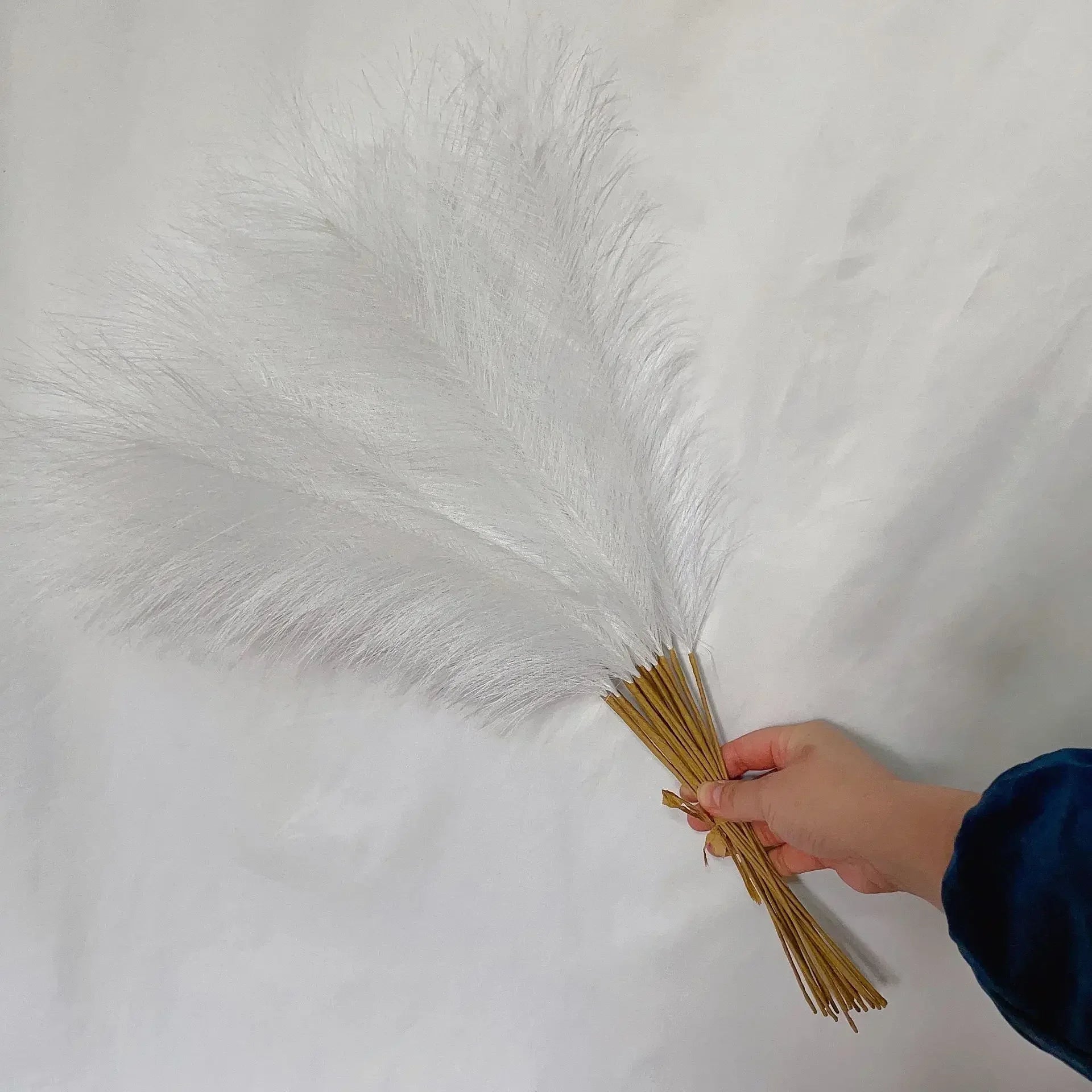 5PCS Artificial Pampas Grass Artificial Flower Home Party Table Flower Arrangement Decoration Wedding Decor Fluffy Reed Grass Oasis Select WHITE 5pcs