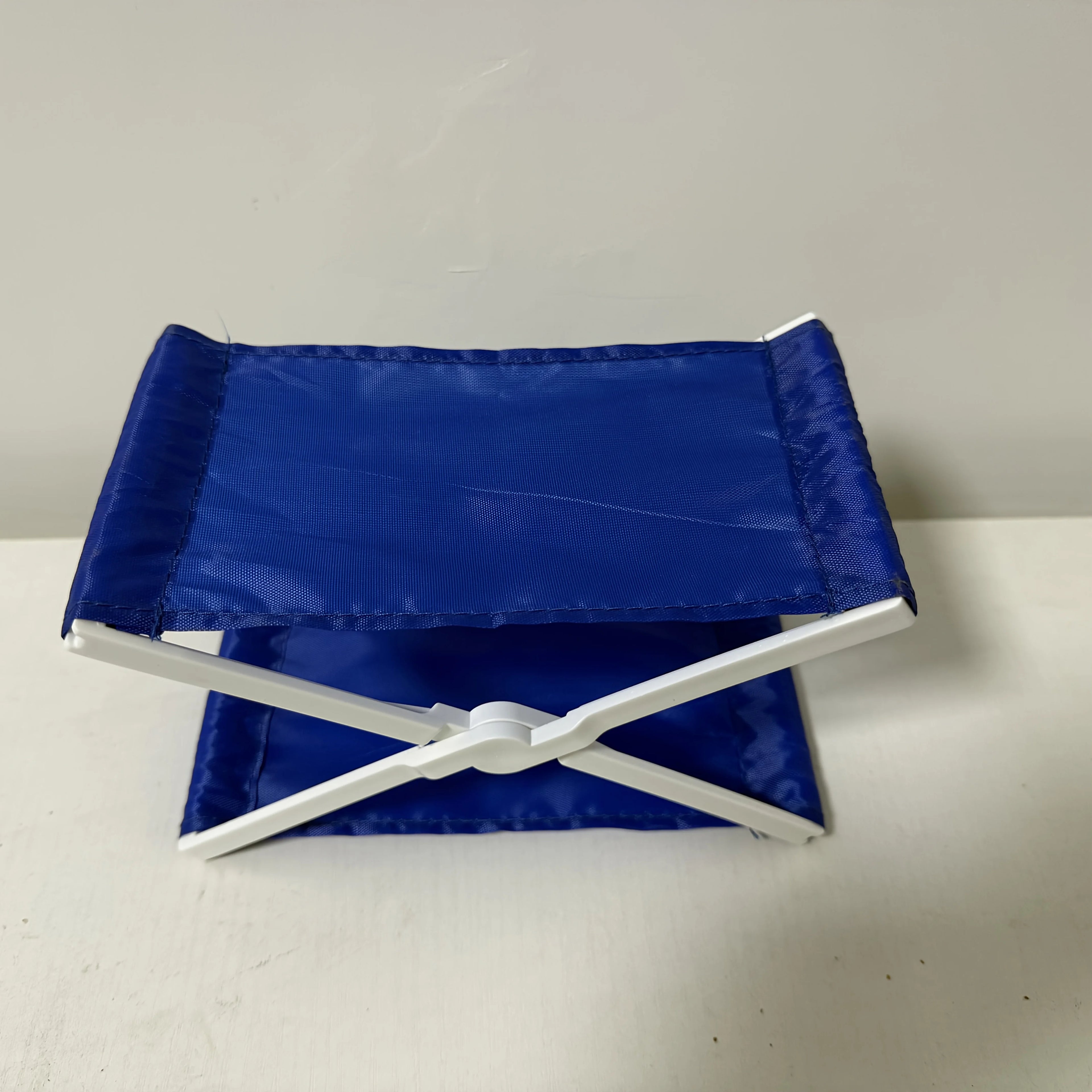Vintage Beach Lounge Chair Headrest | Lightweight Foldable Beach Pillow Oasis Select Blue