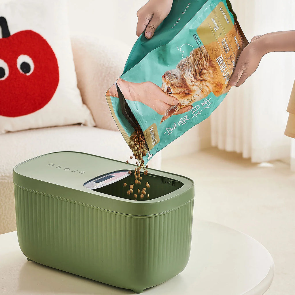 Dog Food Storage Container, Multi-purpose Organiser, Large-capacity Dog Treat Organiser, Convenient Push-Pull Design Oasis Select