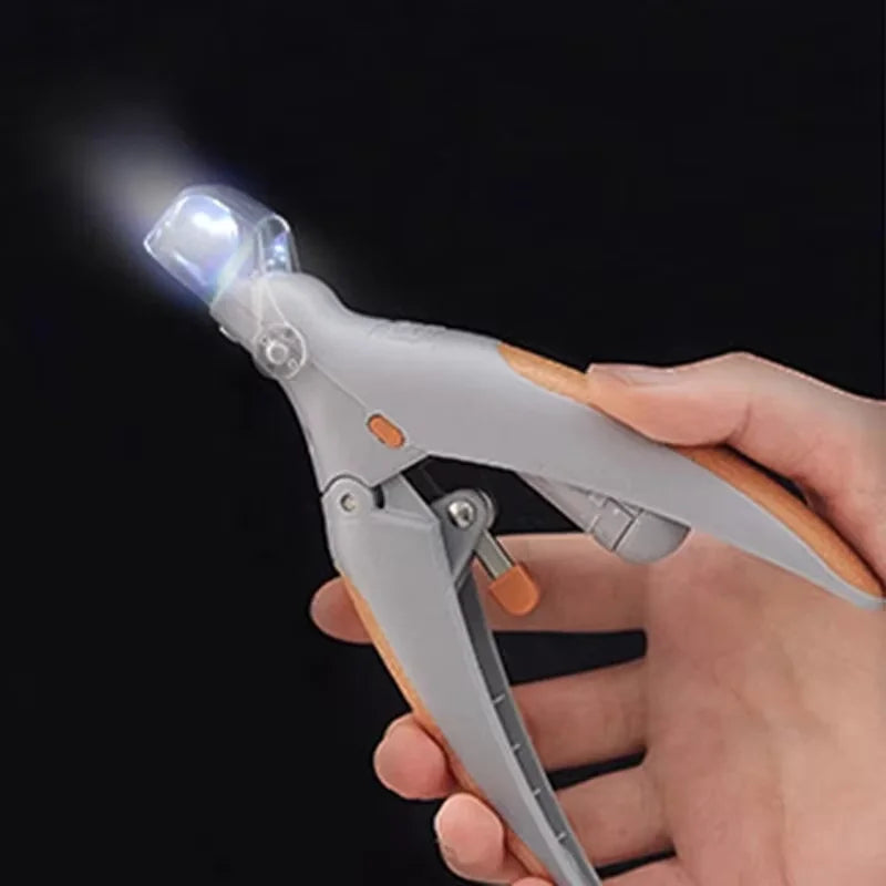 LED Light Dual-Sided Pet Nail Clippers for Cats And Dogs 5x Magnification Easy Nail Trimming Tool for Your Furry Friends Oasis Select
