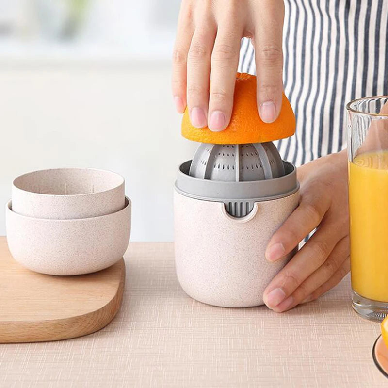 Manual Citrus Juicer – Hand Press Lemon & Orange Squeezer Manual Citrus Juicer Oasis Select