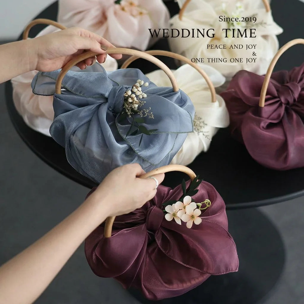 Event Gift Basket Portable Artificial Floral Decoration Wedding Favors Basket Decorative Rattan Woven Gift Basket For Christmas Oasis Select