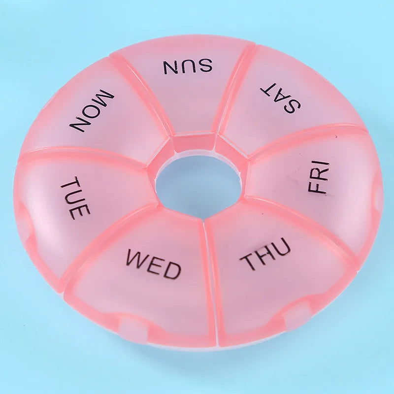 1Pcs Round Pill Case Plastic 7 Days Weekly Tablet Candy Box Portable Storage Tablet Holder Travel Organizer Pill Container Oasis Select red