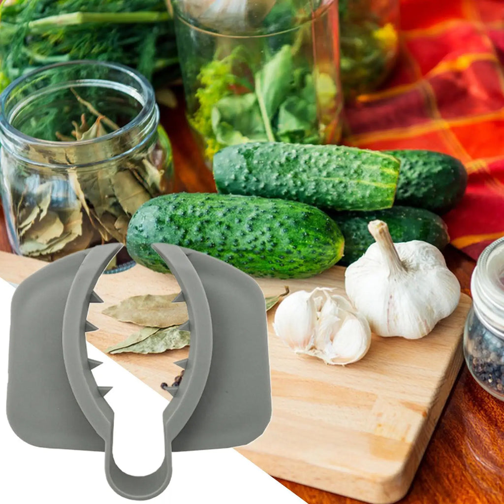Vegetable Finger Guard Protective Finger Guard Slicer Tool Ergonomic Protective Non Slip Kitchen Accessories for Cutting Food Oasis Select
