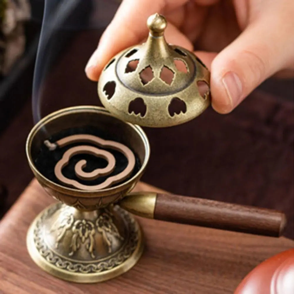 Vintage Alloy Sandalwood Incense Burner Elephant Lucky Hollow Out Lotus Incense Censer Year of the Horse Mini Three Legged Stove Oasis Select