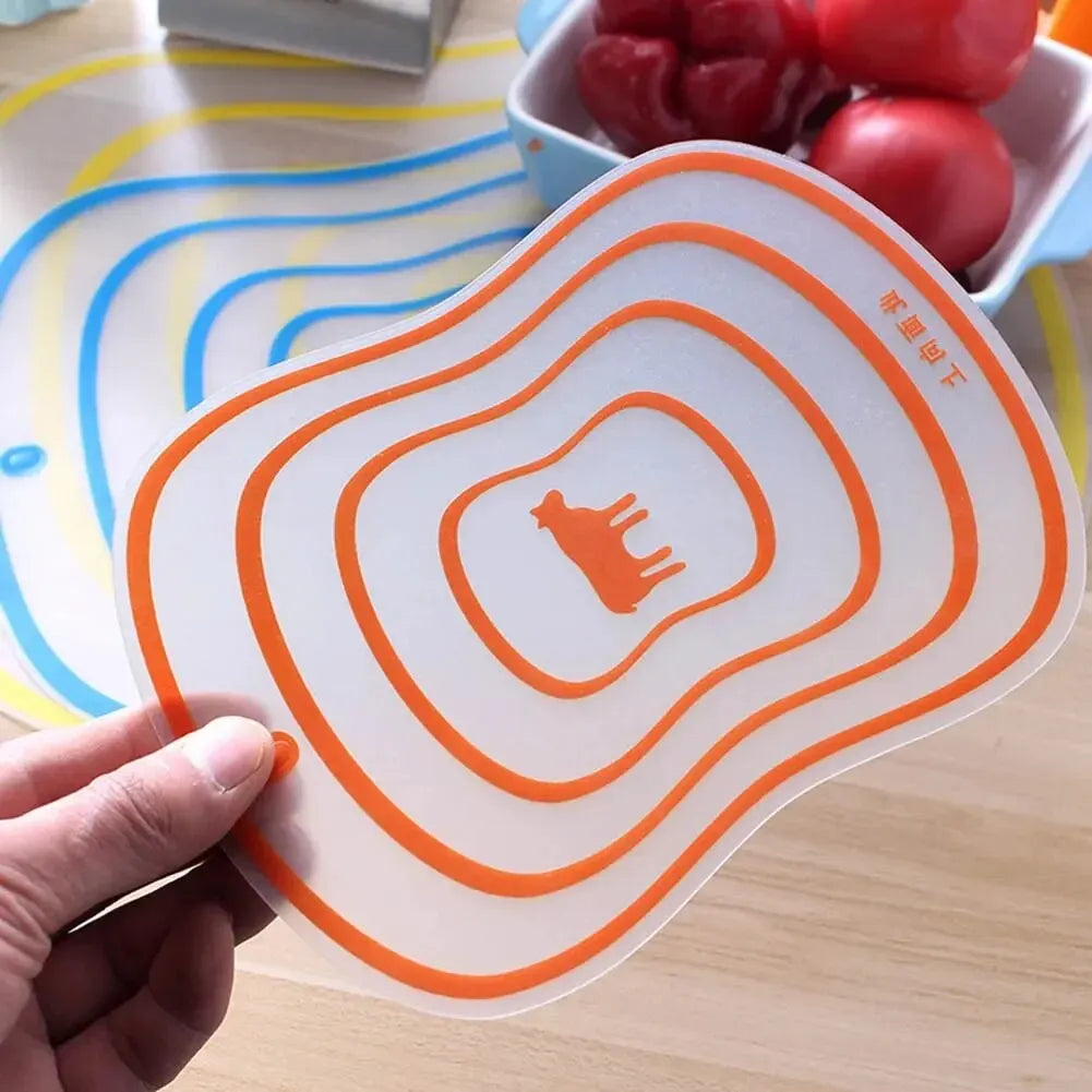 Flexible Food-Grade PP Cutting Board – Non-Slip, 3 Sizes Flexible Cutting Board Oasis Select
