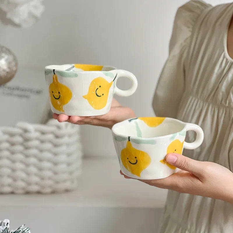 300ML Ceramic Mugs Hand Pinched Irregular Mug Hand-painted Strawberry Flower Coffee Cup Breakfast Milk Afternoon Tea Cup Gift Oasis Select