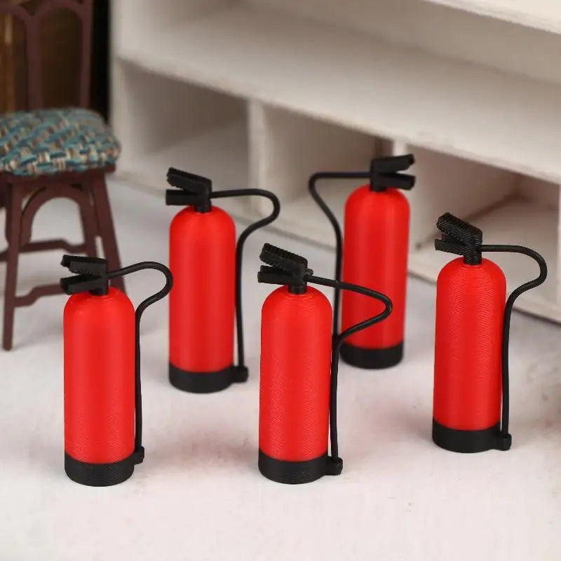 1/2/5Pcs Miniature Simulation Fire Extinguisher Ornament Dollhouse Miniature Scene Decor 1/12 Scale Dolls House Photography Prop Oasis Select