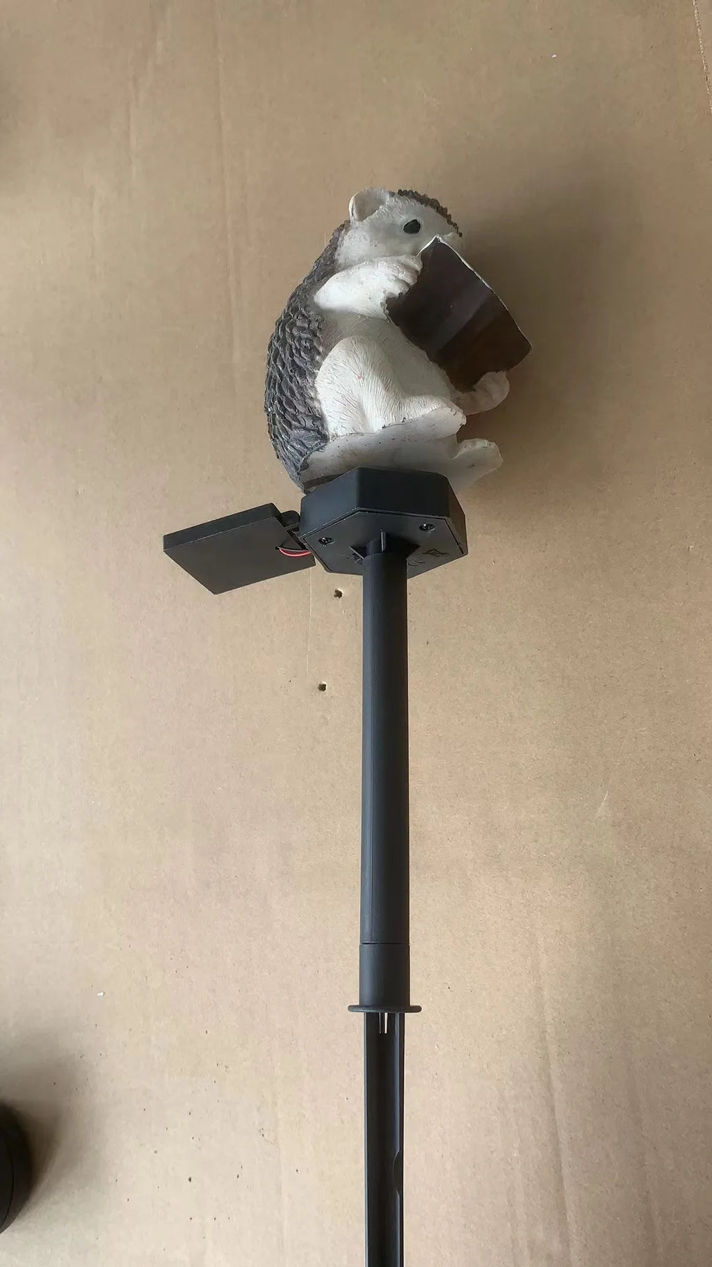 Solar Outdoor Resin Owl Lamps, Resin Animal-shaped Decorative Lamps, Garden Lamps, and Villa Lamps Oasis Select Hedgehog reading