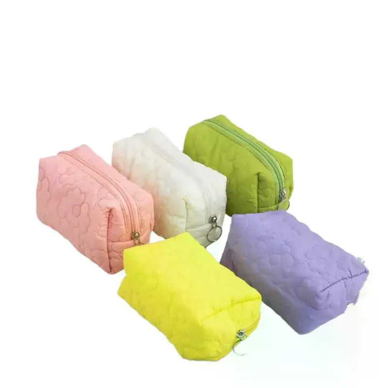 Fashion Candy Color Large Capacity Travel Makeup Bag Women Quilted Flower Storage Bag Portable Toilet Bag Oasis Select