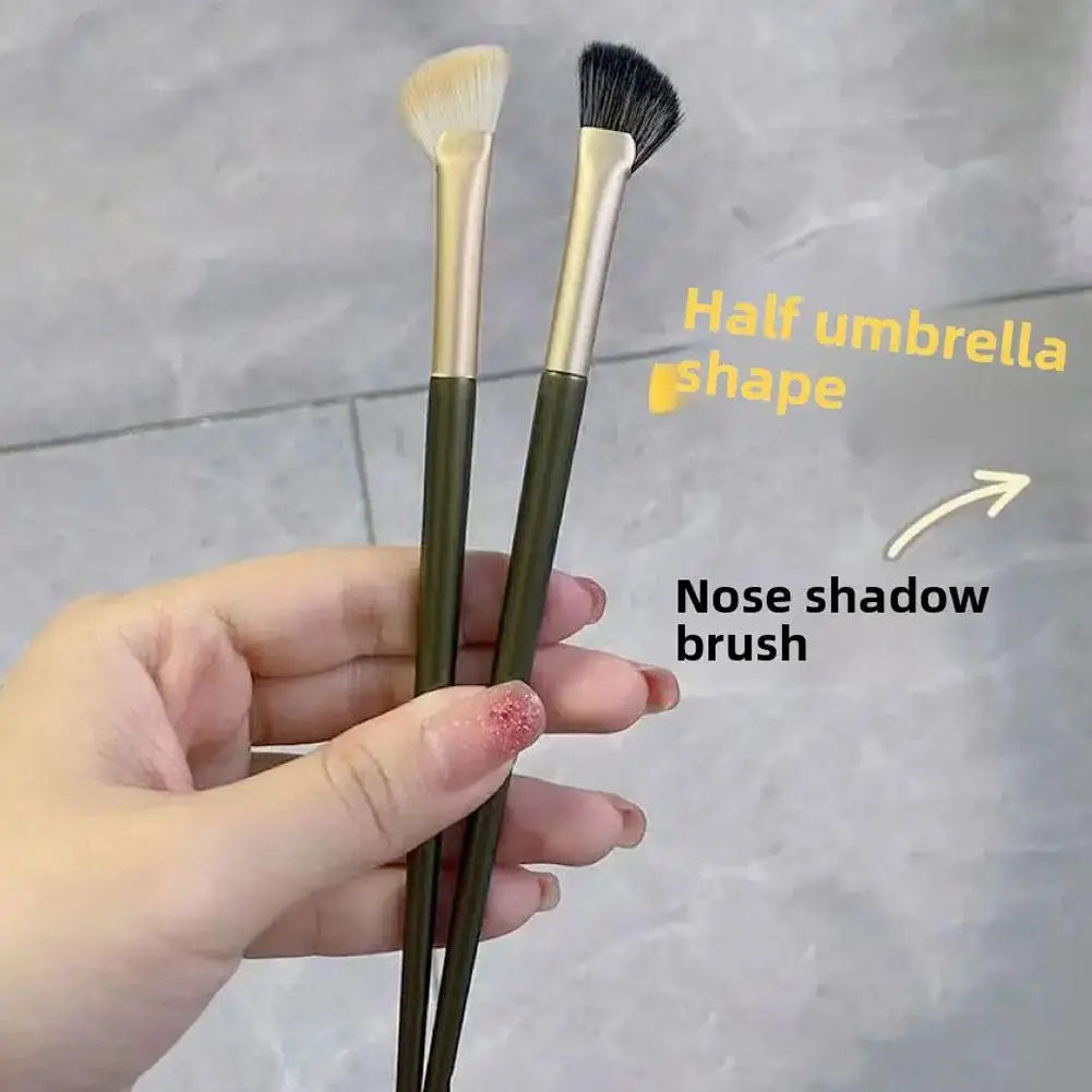 Half Fan Nose Contour Brush – Soft Eyeshadow & Highlight Tool Makeup Contour Brush Oasis Select