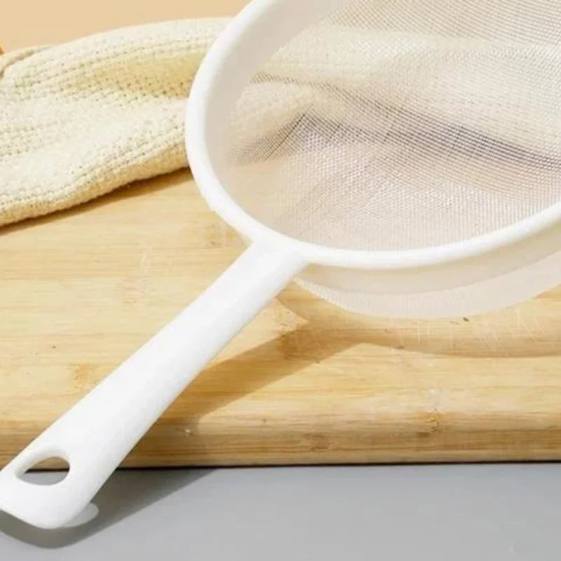 Food Grade Plastic Handheld Flour Sifter Reusable Fine Mesh Strainer for Tea Juice Powder Kitchen Baking Oasis Select