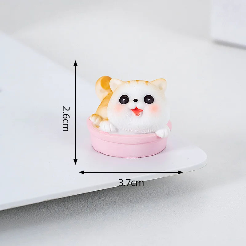 Naughty Resin Small Cat Figurine Mini Cartoon Kitten Ornaments 3D Cat Desktop Decoration Creative Car Mounted Figurines Oasis Select Style E