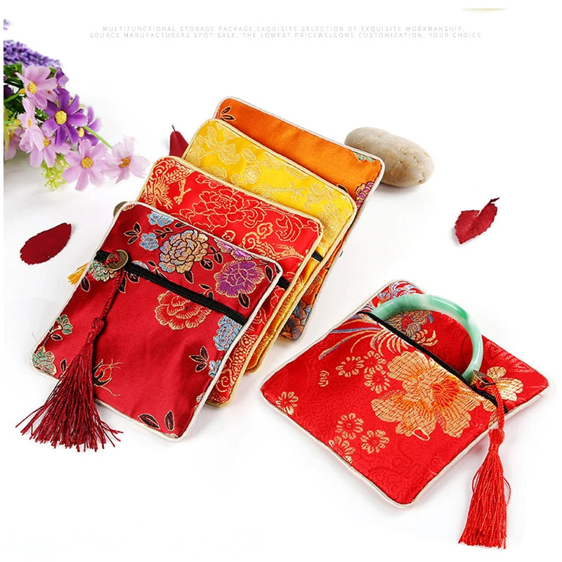 Chinese Brocade Jewelry Storage Bag Handmade Silk Embroidery Padded Small Zipper Tassel Jewelry Organizer Pouch Satin Gift Bag Oasis Select