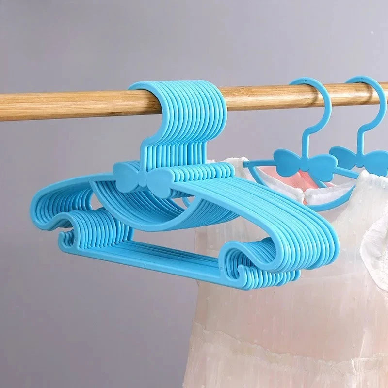 10-50PCS Kids Hangers Baby Clothes Hangers for Drying Child Hanger with Bow Design for Home Use Dry Wet Two Use Oasis Select
