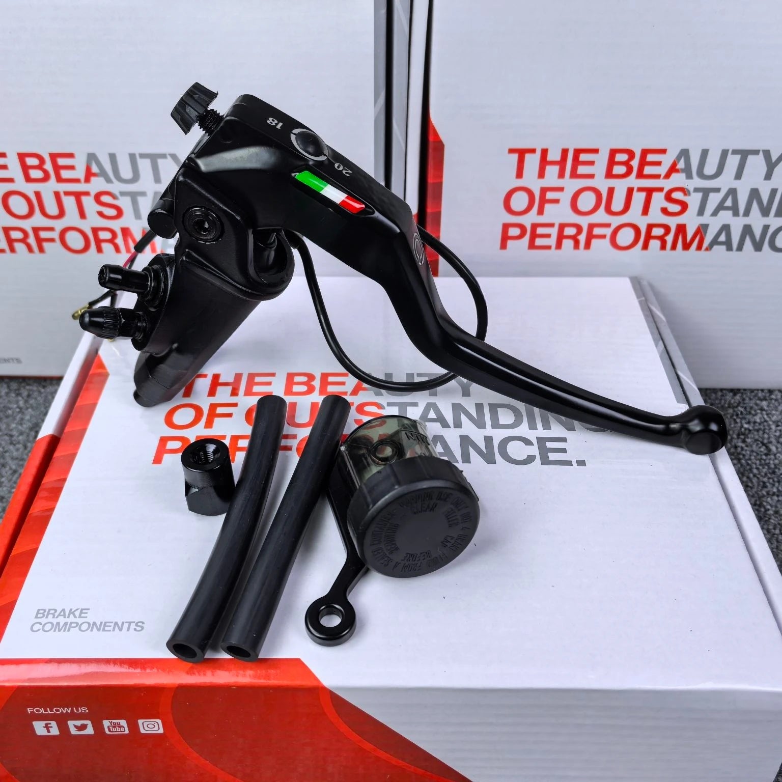 Motorcycle electric motorcycle brake modification direct push up pump CNC18MM piston factory team GP pump for 22MM handlebar Oasis Select 19RCS right side