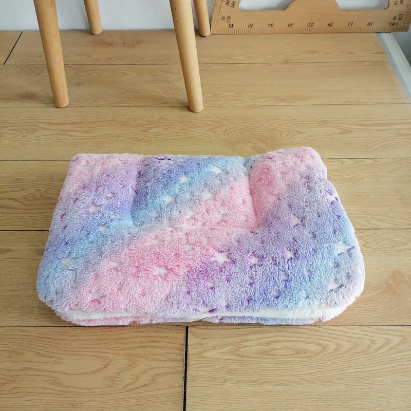 Four Seasons Autumn and Winter Thickened Pet MATS Cat MATS Dog MATS Blankets Pet Beds Bed Covers Sleeping Seat Cushions Oasis Select
