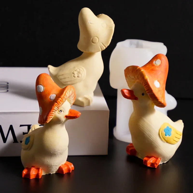 Mould Garden Decorative Plaster Ornament Mold Cartoon Mushroom Hat Duck Candle Irregular Display Stand Silicone Molds Hot Sale Oasis Select