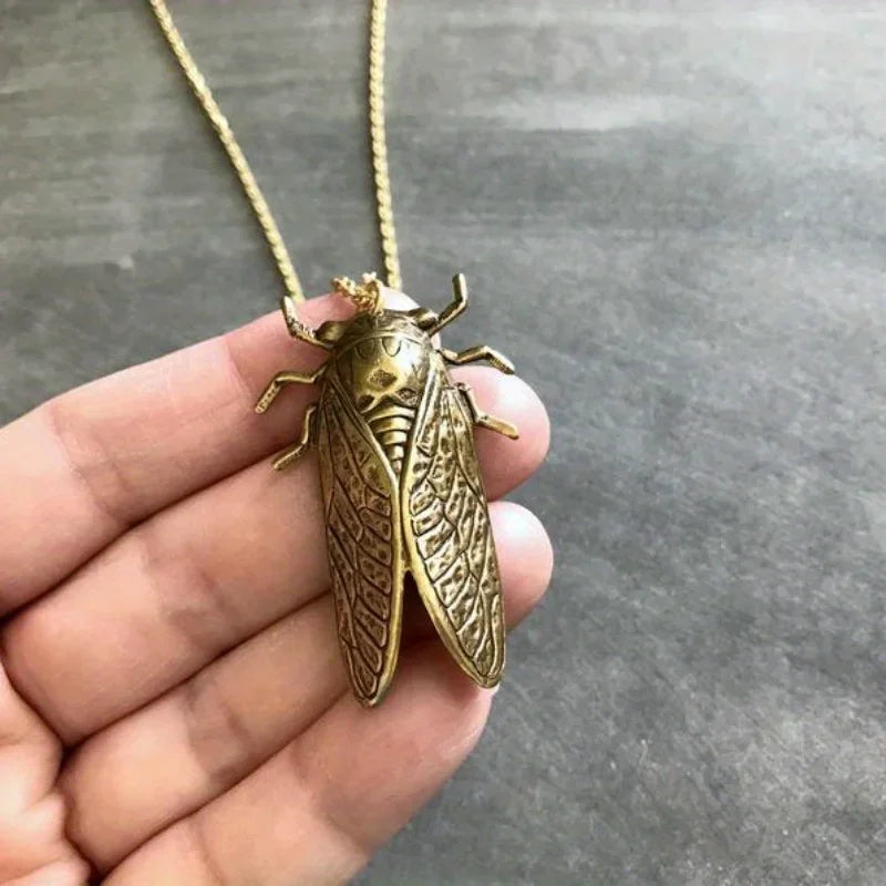 Fashion Retro Insect Cicada Pendant Necklace Metal Unisex Men's Halloween Party Jewelry Gift Accessories Oasis Select