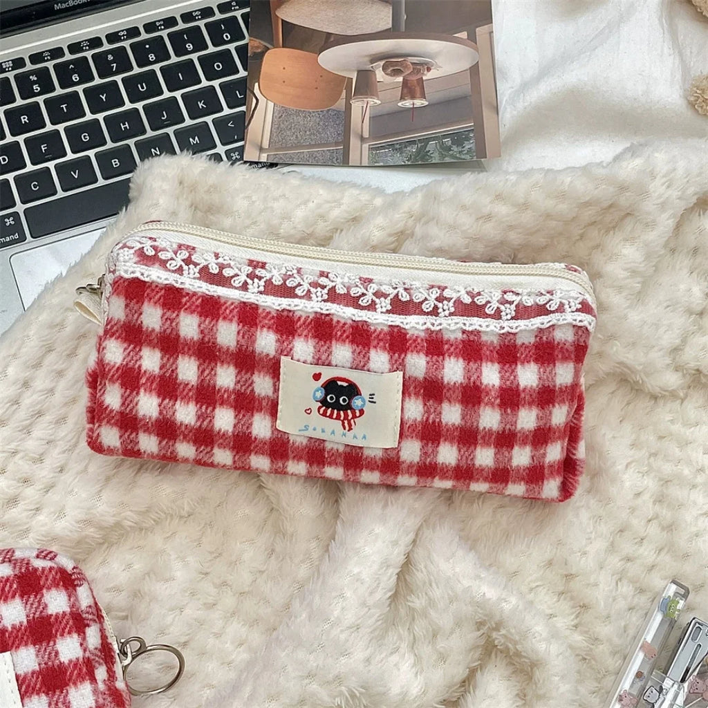 Knitted Plaid Student Stationery Pencil Case Multifunctional Storage Cosmetic Bag Portable Stationery Box Oasis Select pen bag