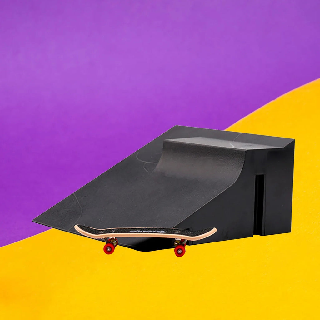 Kids Finger Skateboard Skate Park Ramp Set – Fun Toy Gift Finger Skateboard Set Oasis Select A
