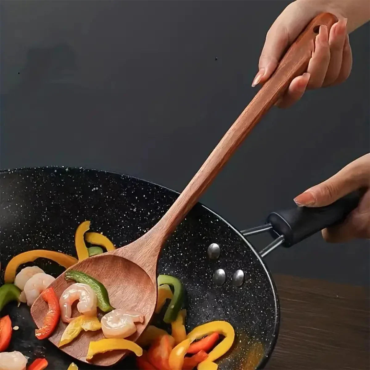 Spatule domestique spatule en bois poêle antiadhésive spécial ménage longue poignée spatule de cuisson en bois spatule 1 pièces Oasis Select