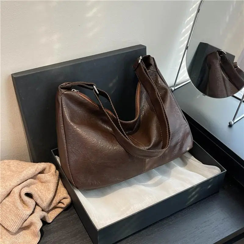 Retro PU Leather Shoulder Bag – Large Capacity Women's Tote