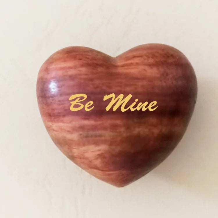New Valentine's Day decoration pocket hug wooden heart token wooden love engraved gift Oasis Select be Mine 1 3 3 2cm