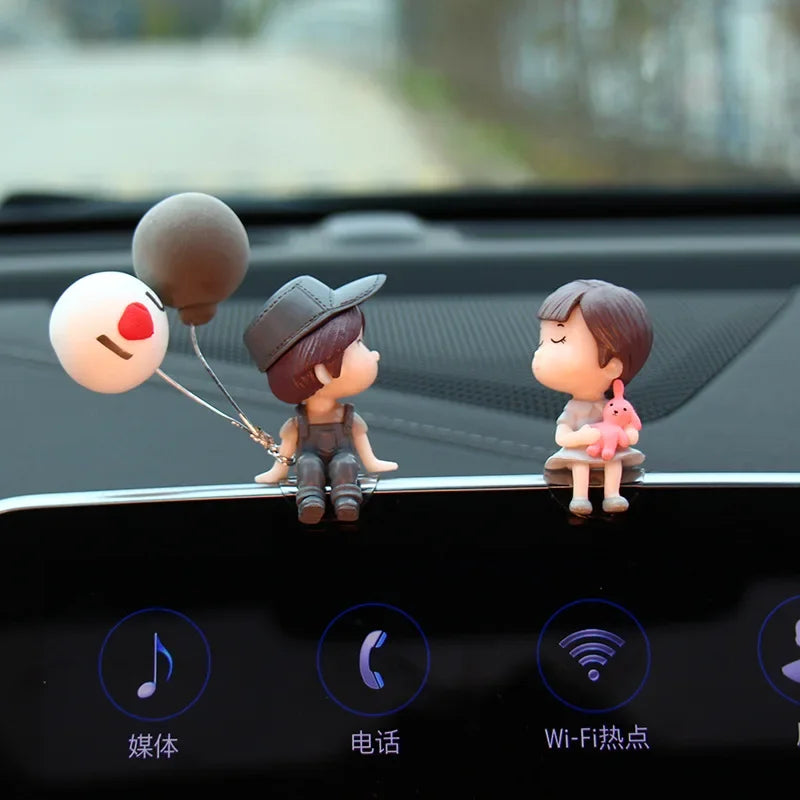 Car accessories, cartoon couple dolls, cute car display screen, balloon decoration, car accessories, men and women's gifts Oasis Select
