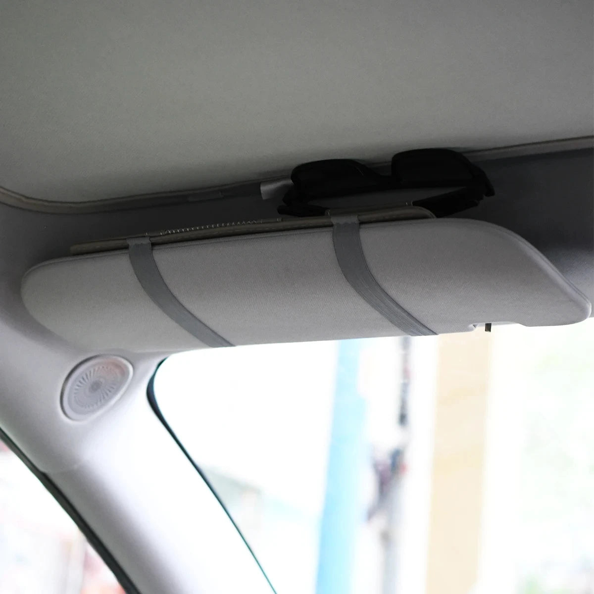PU Leather Car Sun Visor Organizer – Multi-Pocket Holder
